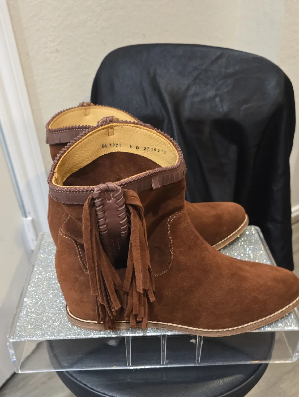 Lucchese suede ankle